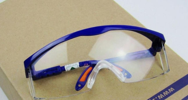 萬泰電子鏡片防霧涂料應用領域